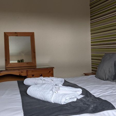Crown Hotel Langholm Zimmer foto